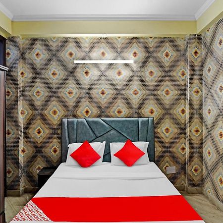 Hotel O Park View Noida Dış mekan fotoğraf
