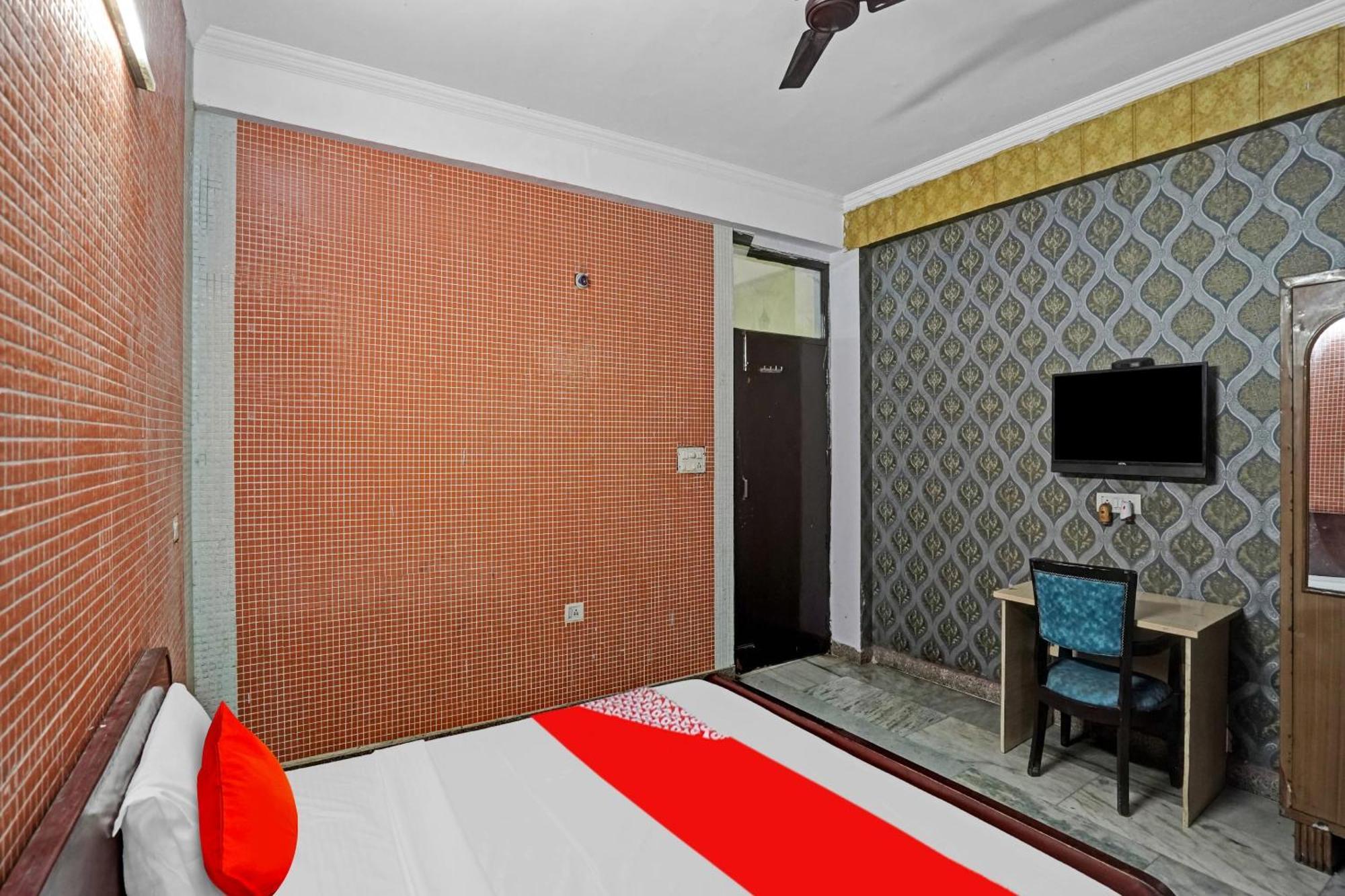 Hotel O Park View Noida Dış mekan fotoğraf