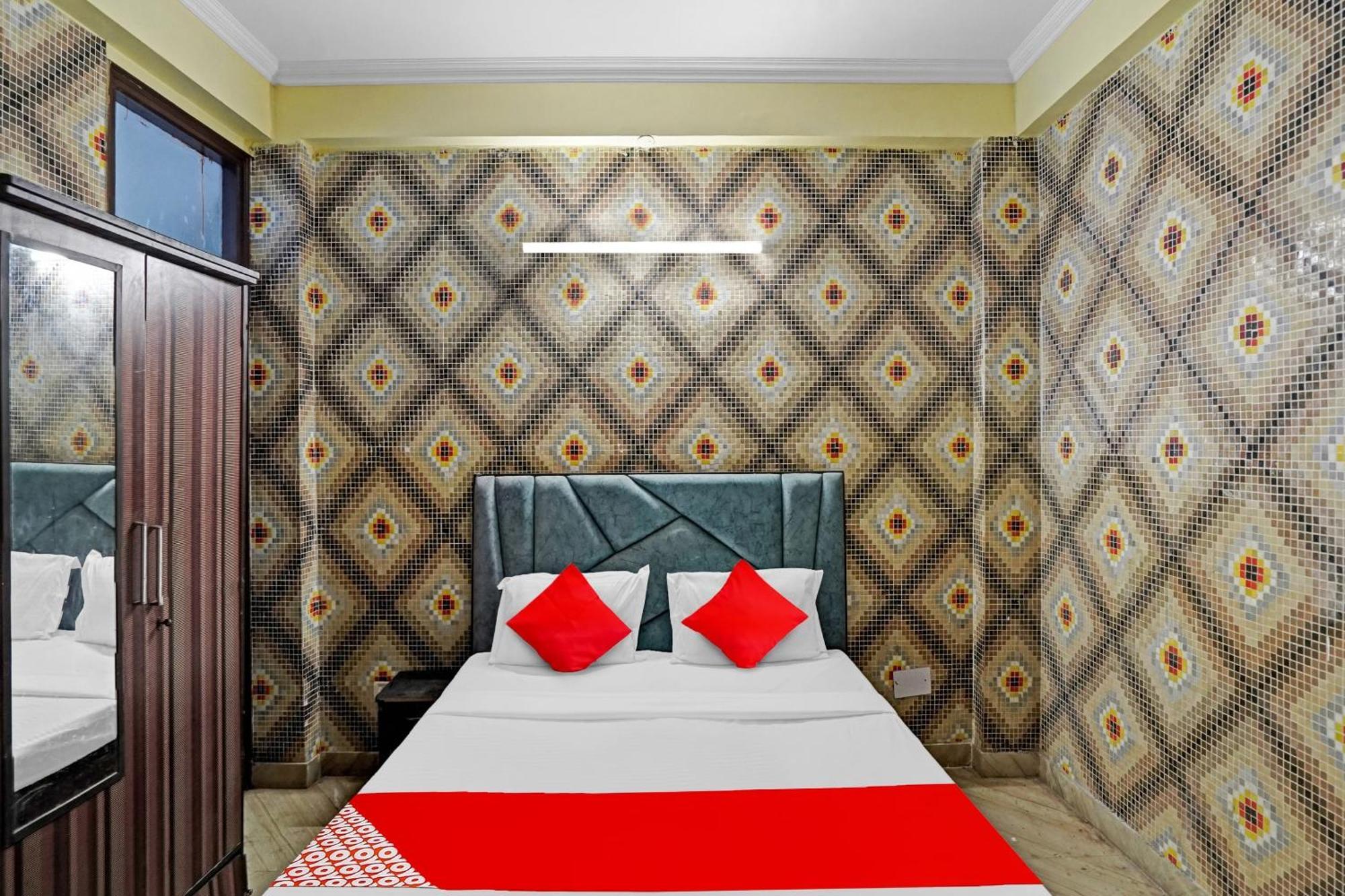 Hotel O Park View Noida Dış mekan fotoğraf